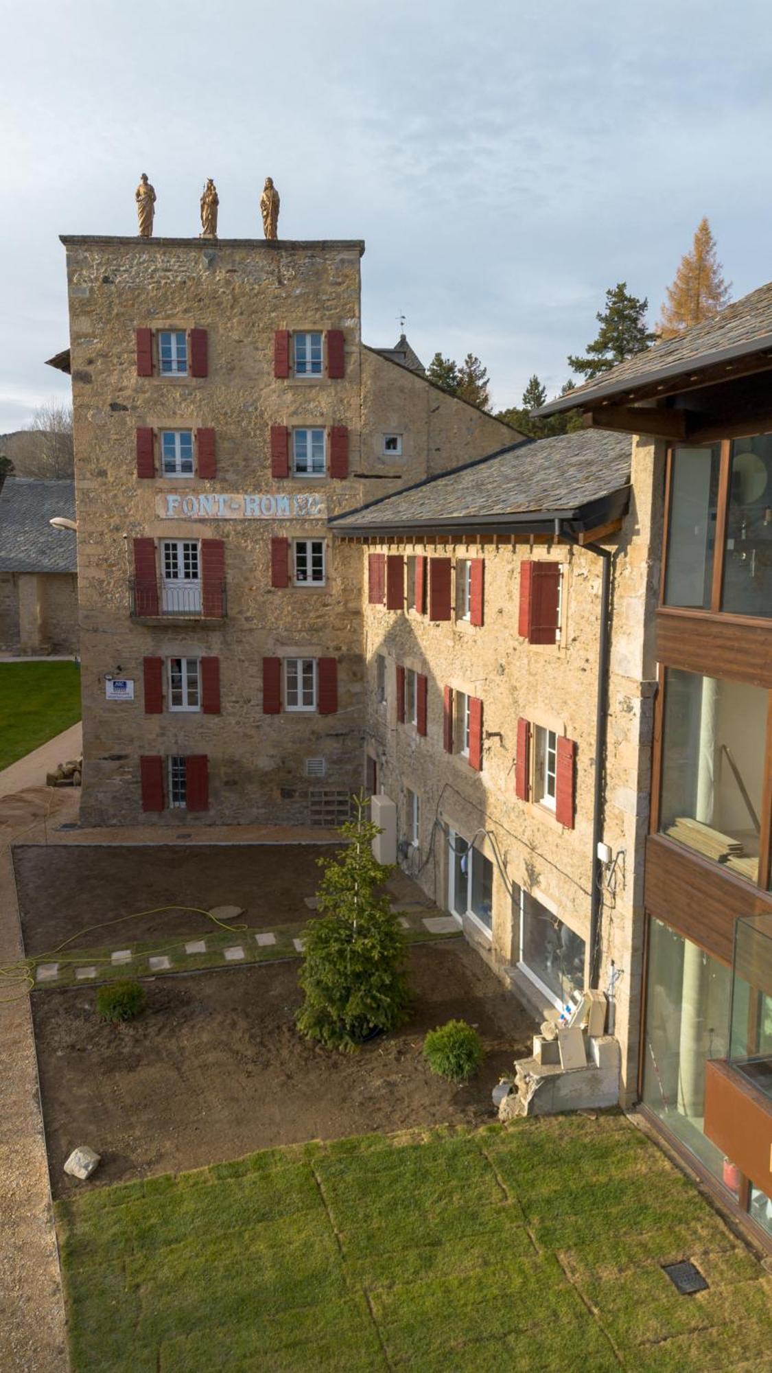 Grand Hotel L'Ermitage Font-Romeu-Odeillo-Via Εξωτερικό φωτογραφία