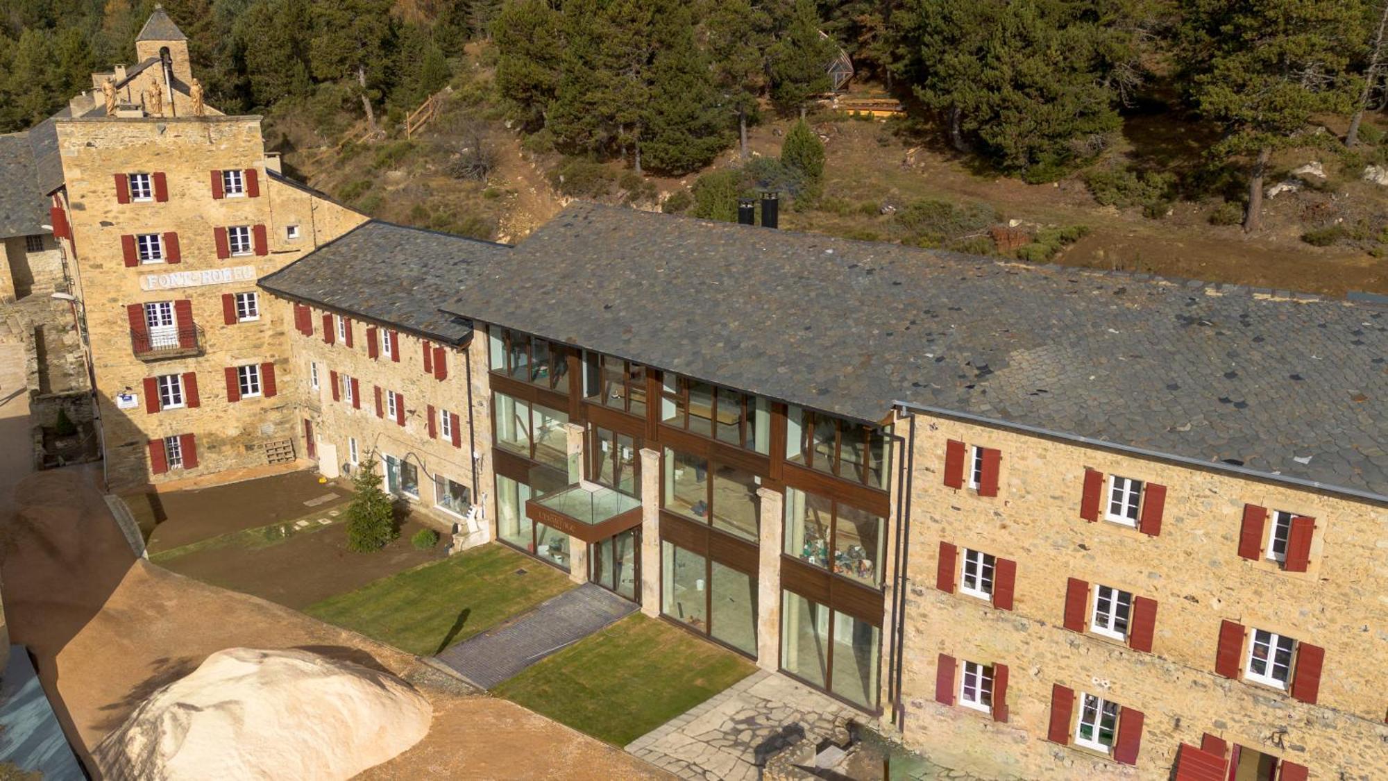 Grand Hotel L'Ermitage Font-Romeu-Odeillo-Via Εξωτερικό φωτογραφία